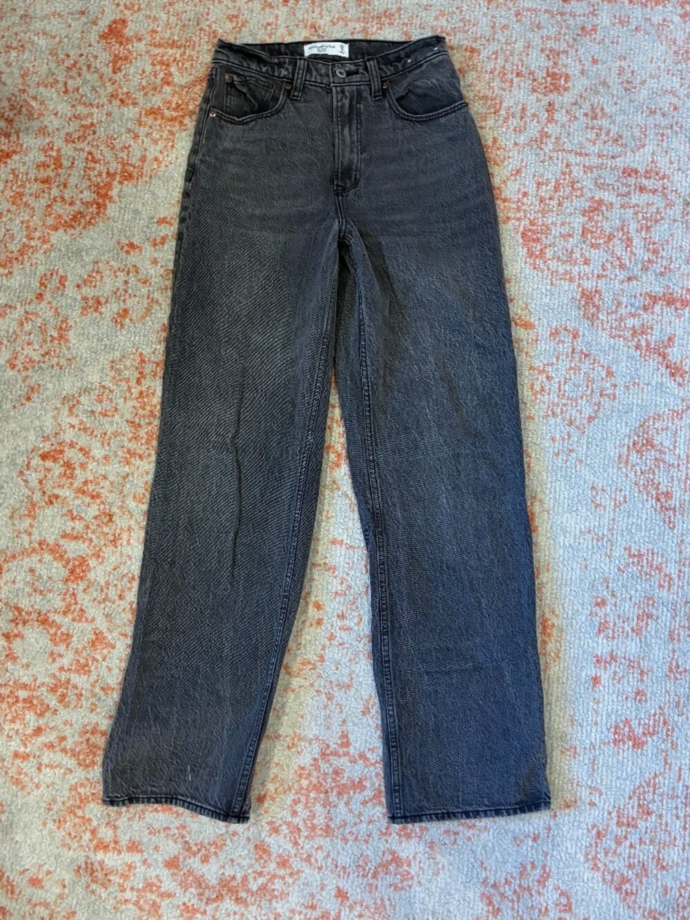 Abercrombie "The Loose High-rise Jean" in faded black/grey color, size 25